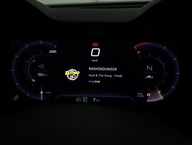 ALFA ROMEO JUNIOR 1.2 136CV HYB EDCT6 SPECIALE *PR - foto 26