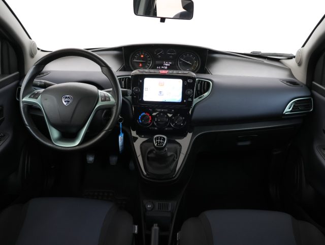 LANCIA YPSILON 1.0 FIREFLY HYBRID PLATINO *PROM - foto 13