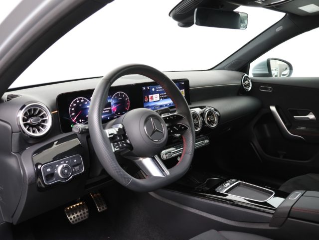 MERCEDES-BENZ A 180 AUTOMATIC AMG LINE *PROMO PARISI - foto 9