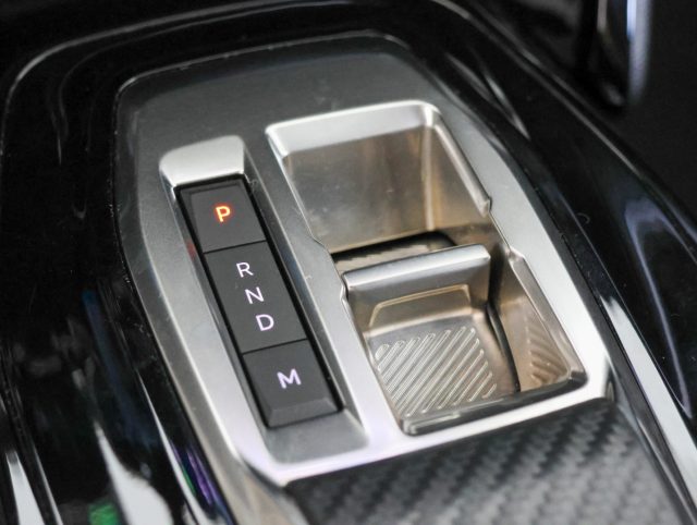 PEUGEOT 208 HYBRID 110CV E-DCS6 ALLURE *PROM - foto 20
