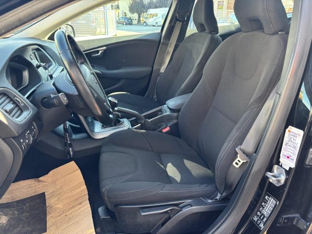 VOLVO V40 1.6 D2 - foto 15