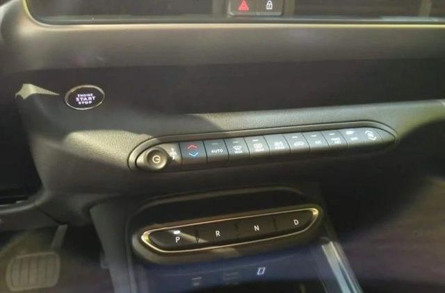 JEEP AVENGER 1.2 TURBO E-HYBRID 110CV BLACK E - foto 7