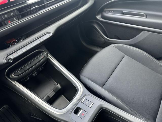 JEEP AVENGER 1.2 TURBO E-HYBRID 100CV ALTITUD - foto 6