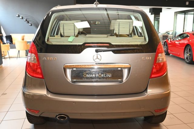 MERCEDES-BENZ A 180 CDI AUTOMATIC SPORT CRUISE IDEAL - foto 6