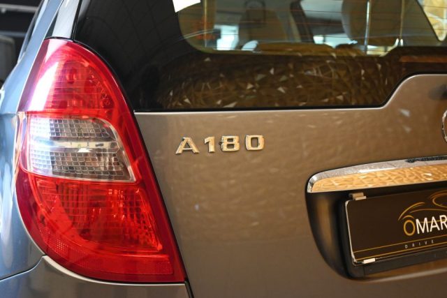 MERCEDES-BENZ A 180 CDI AUTOMATIC SPORT CRUISE IDEAL - foto 18
