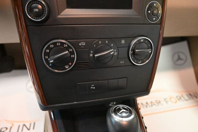 MERCEDES-BENZ A 180 CDI AUTOMATIC SPORT CRUISE IDEAL - foto 42