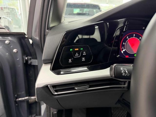 VOLKSWAGEN GOLF 2.0 TDI 150 CV DSG SCR LIFE NAVI - foto 16