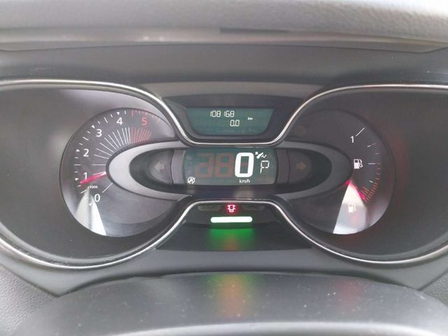 RENAULT CAPTUR I 2013 1.5 DCI 90CV EXCITE EDC - foto 13