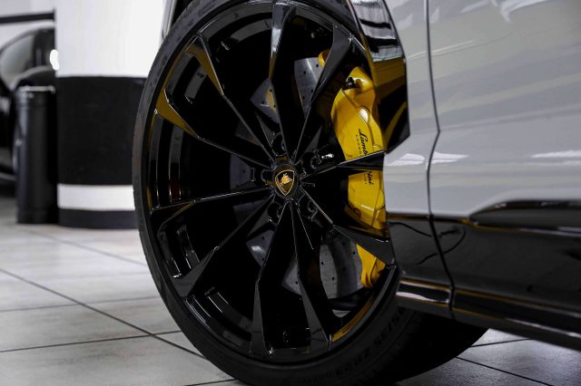 LAMBORGHINI URUS S|AKRAPOVICH|SPECIAL PAINT|BANG& - foto 8