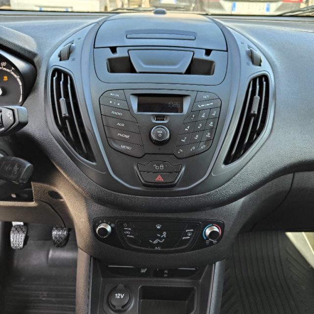 FORD TRANSIT COURIER 1.5 TDCI VAN TREND - foto 8