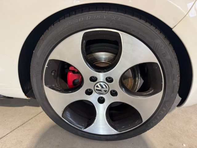 VOLKSWAGEN GOLF 2.0 TSI 3P. GTI - foto 19