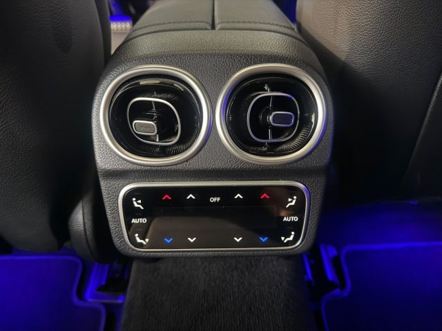 MERCEDES-BENZ C 220 D MILD HYBRID S.W. 4MATIC AMG LI - foto 16