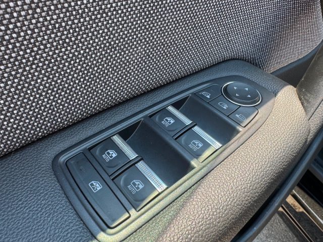 RENAULT CAPTUR TCE 90 CV TECHNO - foto 24