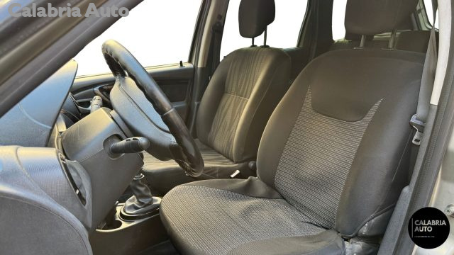 DACIA DUSTER 1.5 DCI 110CV 4X4 LAURÉATE - foto 10