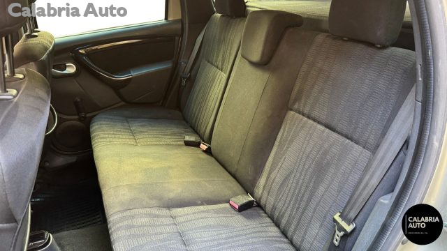 DACIA DUSTER 1.5 DCI 110CV 4X4 LAURÉATE - foto 14