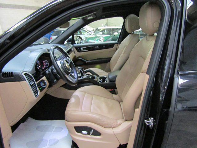 PORSCHE CAYENNE CAYENNE 3.0 V6 E-HYBRID TIPTRONI - foto 7