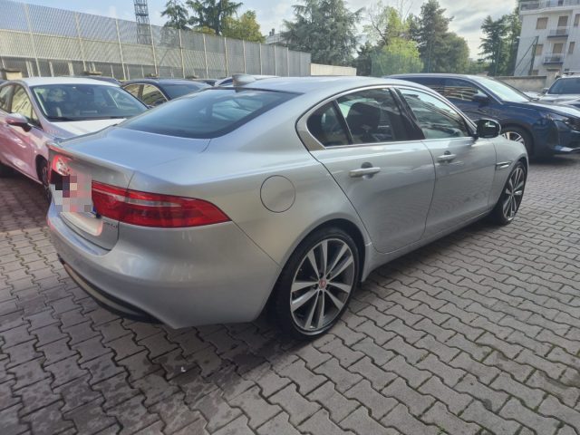 JAGUAR XE 2.0 D TURBO 180CV AUT. PORTFOLIO - foto 6