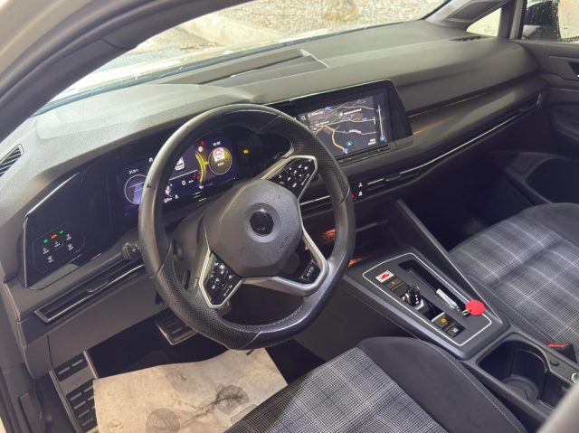 VOLKSWAGEN GOLF 2.0 TDI DSG GTD - foto 23