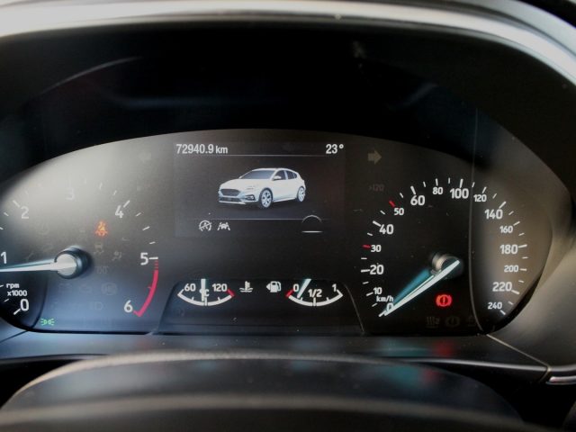 FORD FOCUS ACTIVE 1.5ECOBLU 120CV NAVI CAM  - foto 20