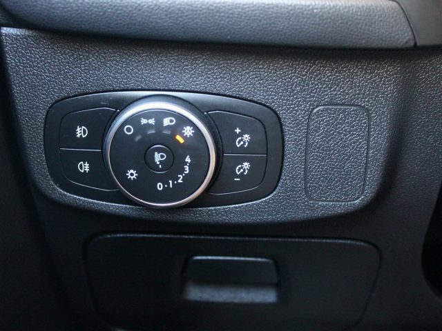 FORD FOCUS ACTIVE 1.5ECOBLU 120CV NAVI CAM  - foto 36
