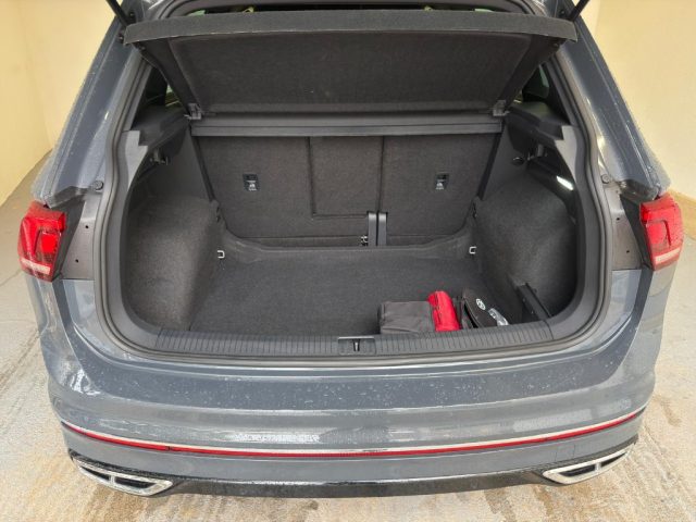 VOLKSWAGEN TIGUAN 1.5 TSI 150 CV DSG ACT R-LINE - foto 23
