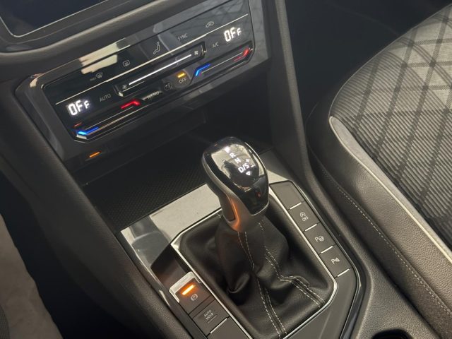 VOLKSWAGEN TIGUAN 1.5 TSI 150 CV DSG ACT R-LINE - foto 17