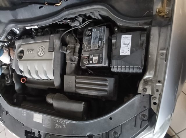 VOLKSWAGEN PASSAT 2.0 16V TDI 4MOT. VAR. - foto 17