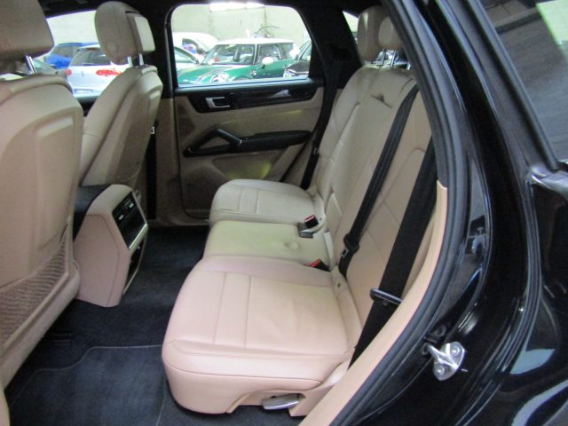 PORSCHE CAYENNE CAYENNE 3.0 V6 E-HYBRID TIPTRONI - foto 11