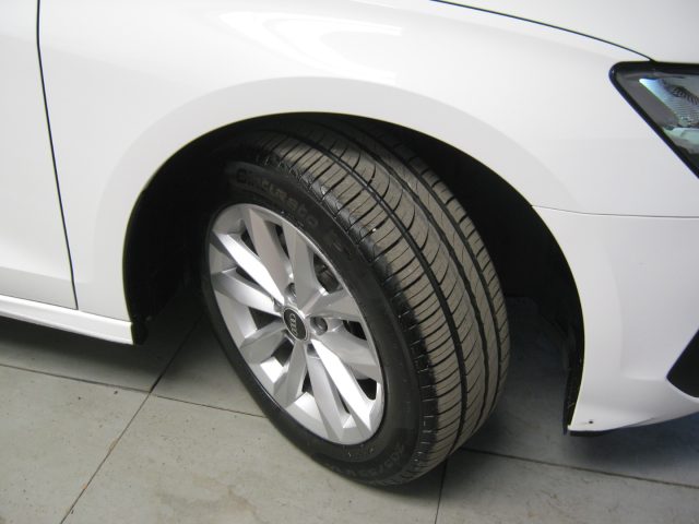 AUDI A3 SPB 30 G-TRON S TRONIC BUSINESS - foto 22