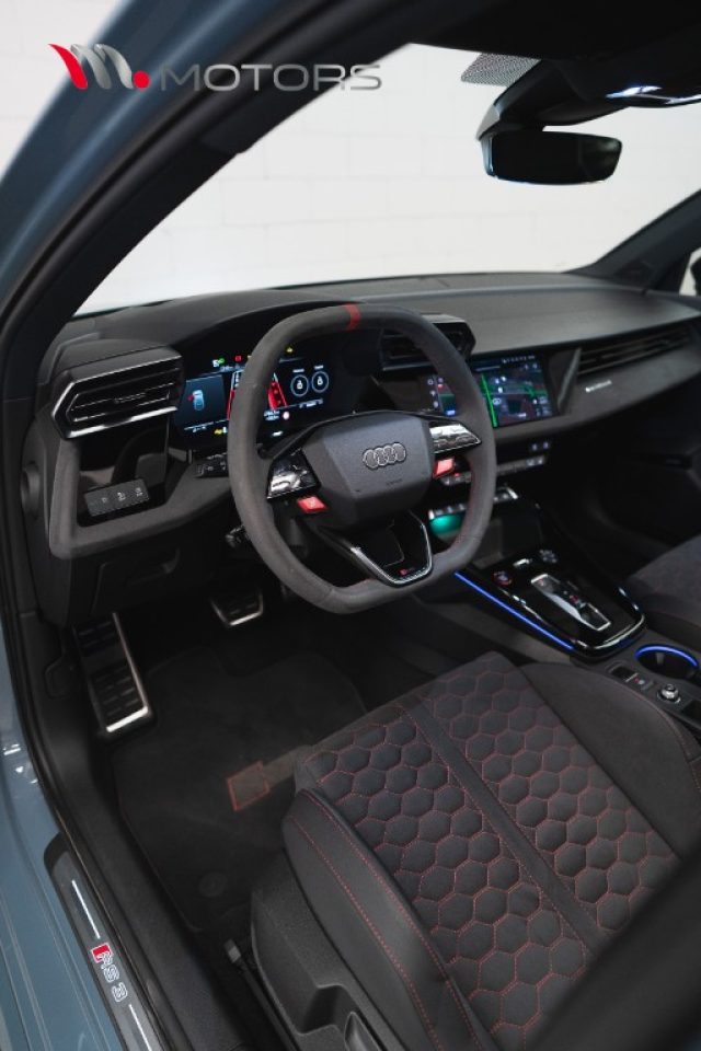 AUDI RS SPORTBACK 2.5 TFSI QUATTRO S-TRO - foto 23