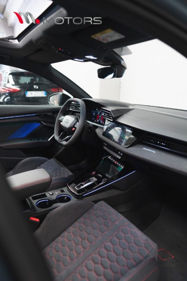 AUDI RS SPORTBACK 2.5 TFSI QUATTRO S-TRO - foto 27