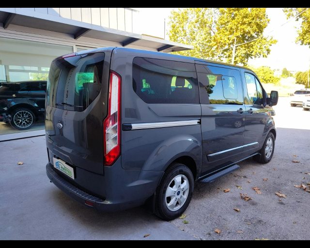 FORD TOURNEO CUSTOM 310 2.0 TDCI 130CV PC TITANIUM - foto 9
