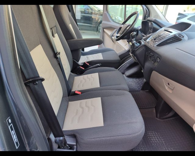 FORD TOURNEO CUSTOM 310 2.0 TDCI 130CV PC TITANIUM - foto 13