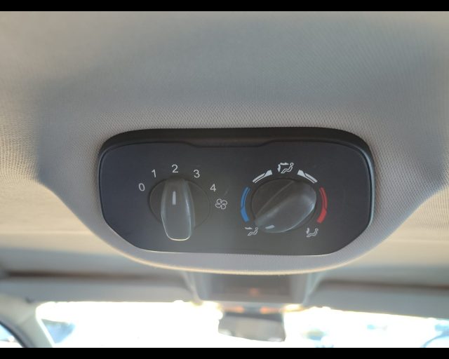 FORD TOURNEO CUSTOM 310 2.0 TDCI 130CV PC TITANIUM - foto 26