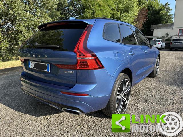 VOLVO XC60 B4 MHEV AWD GEARTRONIC R-DESIGN  - foto 6