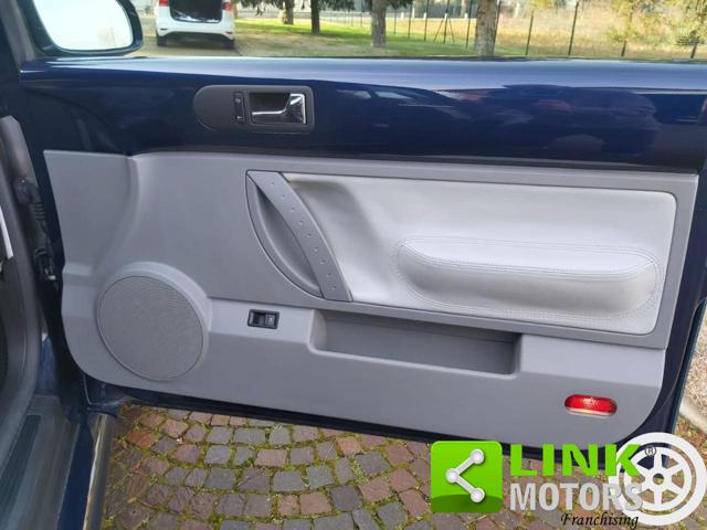 VOLKSWAGEN NEW BEETLE 1.9 TDI 101CV CABRIO  ASI ORO - foto 12