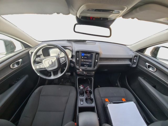 VOLVO XC40 T3 GEARTRONIC MOMENTUM - foto 9