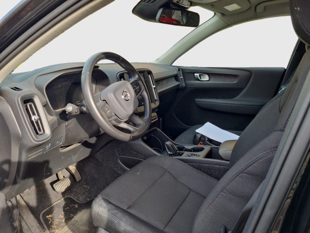VOLVO XC40 T3 GEARTRONIC MOMENTUM - foto 10