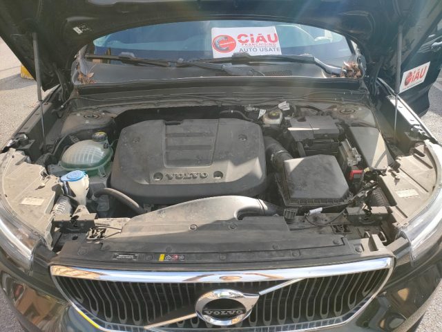 VOLVO XC40 T3 GEARTRONIC MOMENTUM - foto 11