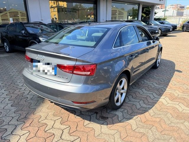 AUDI A3 SEDAN 1.5 TFSI COD S TRONIC BUSI - foto 4