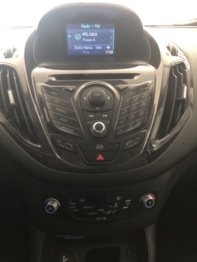 FORD TOURNEO COURIER 1.6 TDCI 95 CV TITANIUM - foto 15