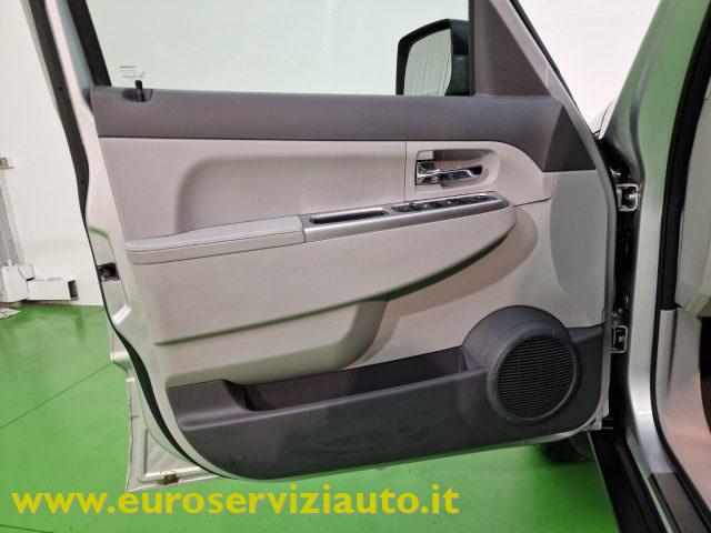 JEEP CHEROKEE 2.8 CRD DPF LIMITED AUTO - foto 45