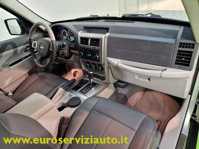 JEEP CHEROKEE 2.8 CRD DPF LIMITED AUTO - foto 43