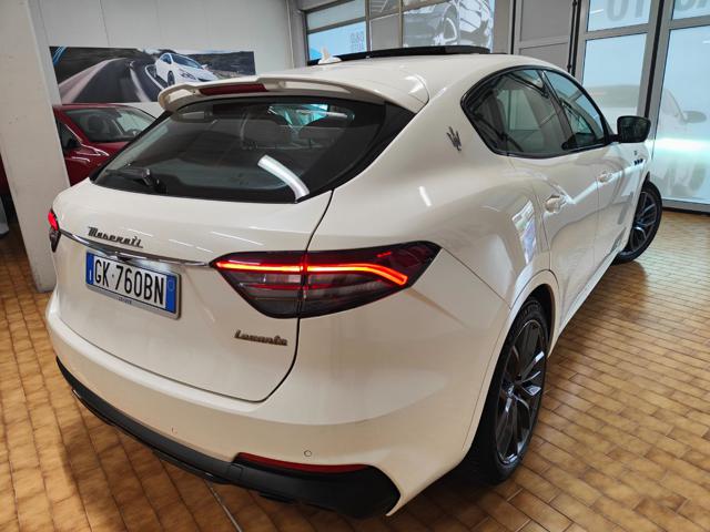 MASERATI LEVANTE 2022 HYBRID GT 4X4 - TETTO - SOS - foto 6