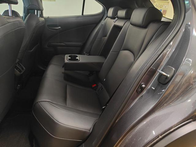 LEXUS UX FULL ELECTRIC 2024 LUXURY BATTERY 72.8 KWH SIS - foto 15