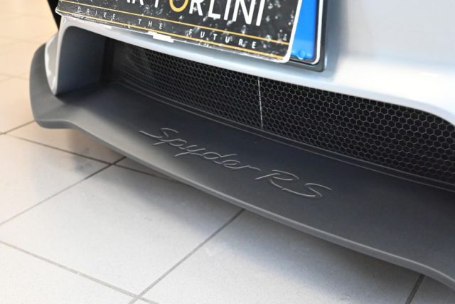 PORSCHE 718 SPYDER RS PDK WEISSACH SOLLEVATORE CARB - foto 15