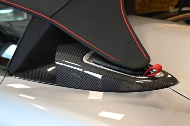 PORSCHE 718 SPYDER RS PDK WEISSACH SOLLEVATORE CARB - foto 22
