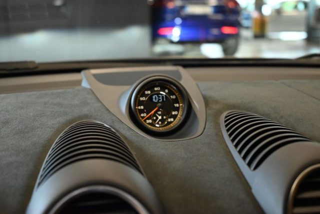 PORSCHE 718 SPYDER RS PDK WEISSACH SOLLEVATORE CARB - foto 43