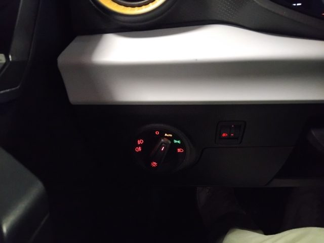 SEAT ARONA 1.0 ECOTSI 110 CV STYLE - foto 28
