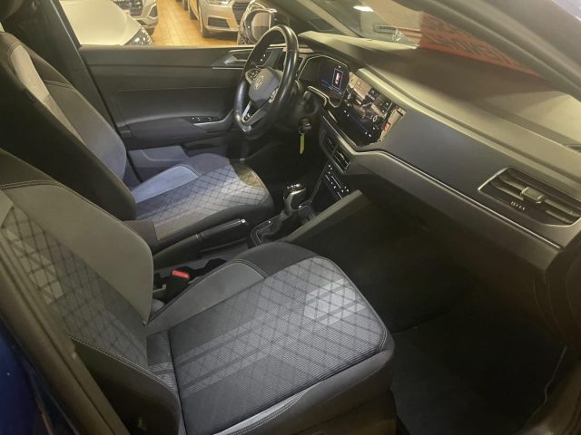 VOLKSWAGEN TAIGO 1.0 TSI DSG R-LINE 18" MATRIX - foto 12
